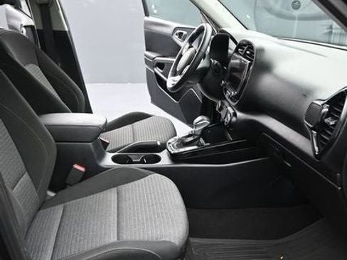 Used 2023 Kia Soul EX FWD image 17