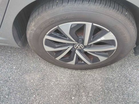Used 2024 Volkswagen Jetta S FWD image 7