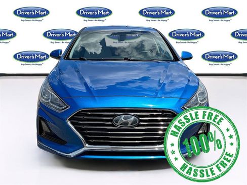 Used 2018 Hyundai Sonata SE FWD image 2