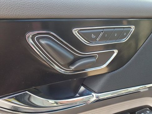 Used 2021 Lincoln Corsair Reserve w/ Equipment Group 201A image 11