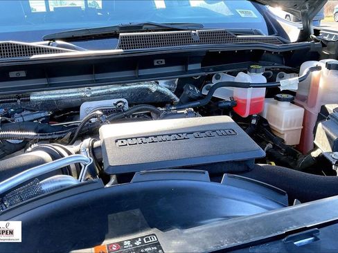 Used 2024 Chevrolet Silverado 2500 LTZ w/ LTZ Convenience Package image 34