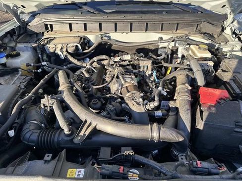 Used 2021 Ford Bronco Black Diamond w/ Sasquatch Package image 29