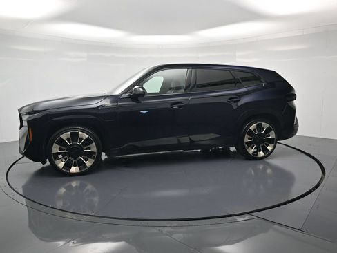 Used 2023 BMW XM AWD/4WD image 2