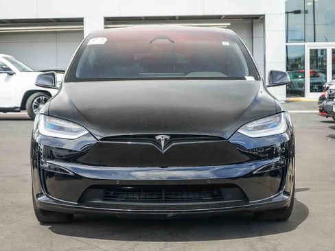 Used 2022 Tesla Model X image 2