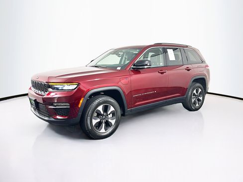 Used 2022 Jeep Grand Cherokee Limited 4xe AWD/4WD image 3