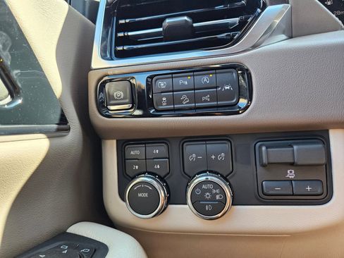 New 2026 GMC Yukon Denali image 15