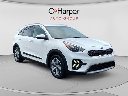 Used 2020 Kia Niro LX FWD image 1