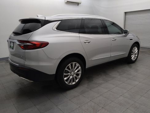 Used 2018 Buick Enclave Premium FWD image 10