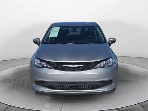 Used 2021 Chrysler Voyager LX w/ Cold Weather Group image 8