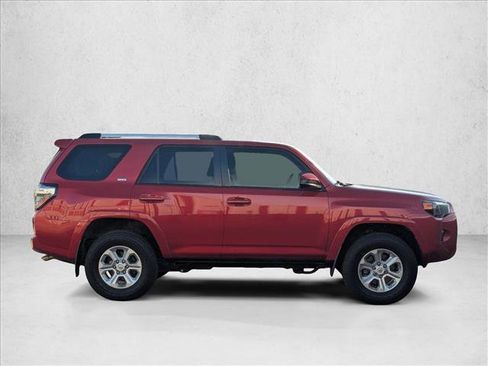 Used 2019 Toyota 4Runner SR5 image 4