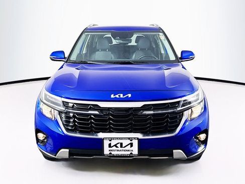 Certified 2024 Kia Seltos S image 2