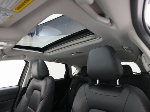 Used 2025 MAZDA CX-5 Carbon Edition image 32