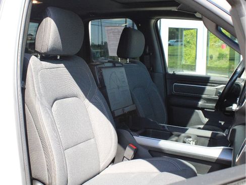 Used 2021 RAM 1500 Big Horn AWD/4WD image 25