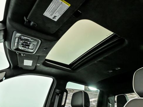 Used 2024 GMC Sierra 2500 AT4X AWD/4WD image 15