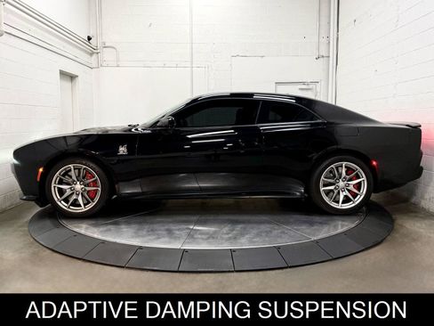 Used 2024 Dodge Charger Daytona Scat Pack w/ Plus Group AWD/4WD image 6
