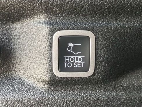 New 2026 Jeep Grand Cherokee L Limited w/ Limited Altitude Package image 15