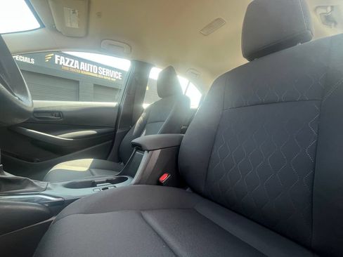 Used 2024 Toyota Corolla LE FWD image 21
