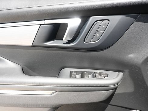 Used 2026 Buick Enclave Preferred FWD image 10