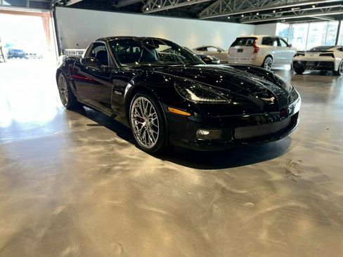 Used 2006 Chevrolet Corvette Z06 w/ Preferred Equipment Group image 7