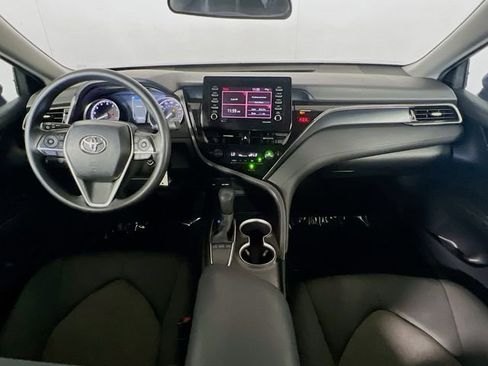 Used 2023 Toyota Camry LE image 28