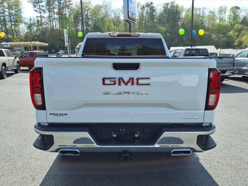 New 2026 GMC Sierra 1500 SLE AWD/4WD image 6