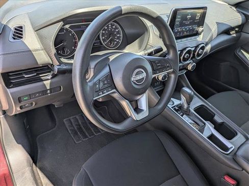 Used 2024 Nissan Sentra SV FWD image 10