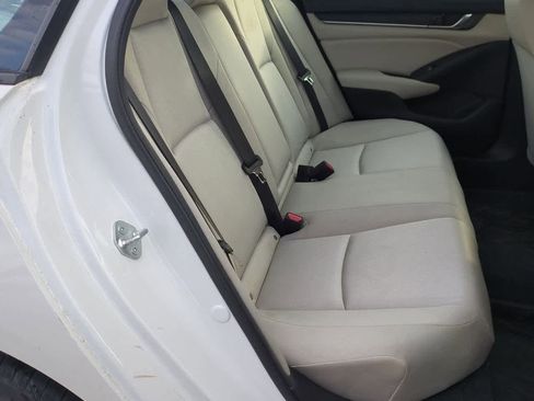 Used 2022 Honda Accord LX image 19