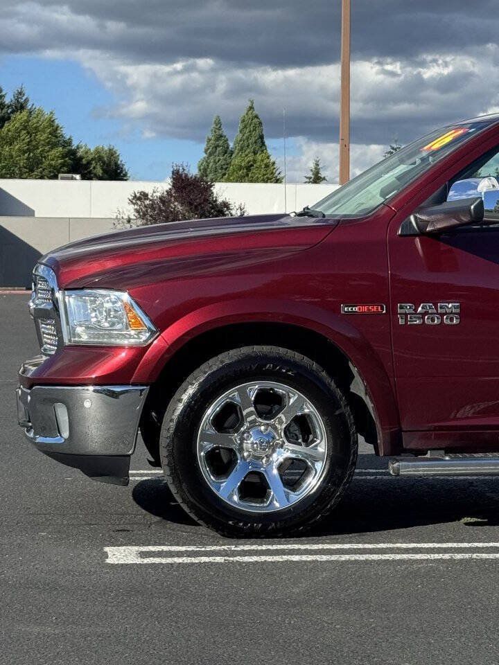 Used 2016 RAM 1500 Laramie w/ Convenience Group AWD/4WD image 12