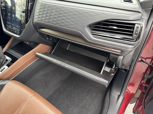 Certified 2025 Subaru Forester Touring AWD/4WD image 18