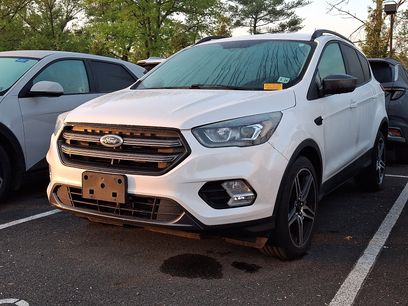Used 2019 Ford Escape SEL