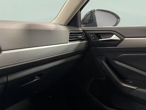 Certified 2024 Volkswagen Jetta S FWD image 33