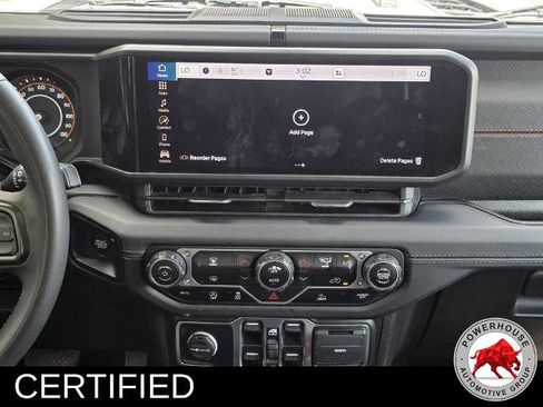 Used 2024 Jeep Wrangler Unlimited Rubicon AWD/4WD image 22