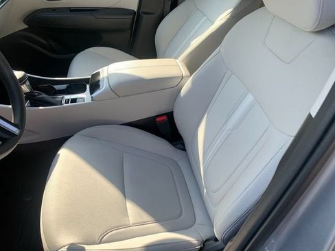 Used 2025 Hyundai Tucson SEL AWD/4WD image 16