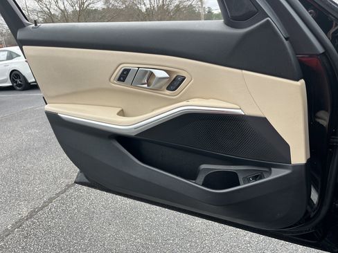 Used 2021 BMW 330i Sedan w/ Convenience Package image 15