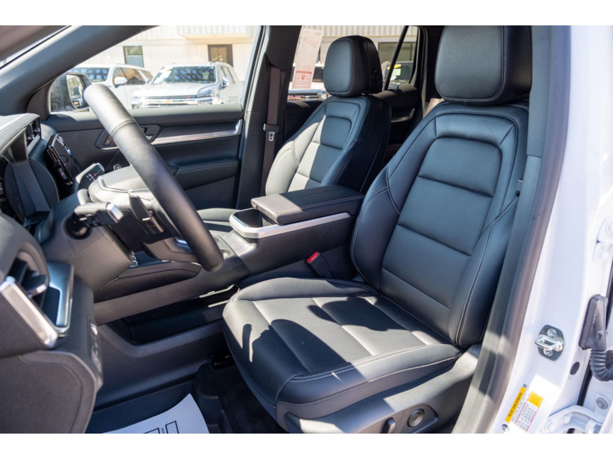 New 2027 GMC Terrain Elevation w/ Elevation Premium Package FWD image 12