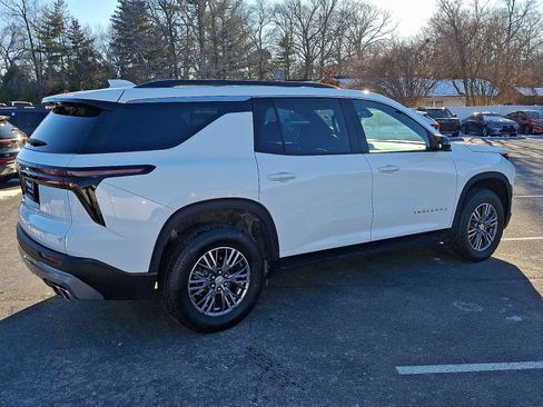 Used 2024 Chevrolet Traverse LT w/ LPO, Floor Liner Package image 4