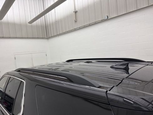 Used 2023 Chevrolet Traverse LT w/ LPO, Cargo Package image 15