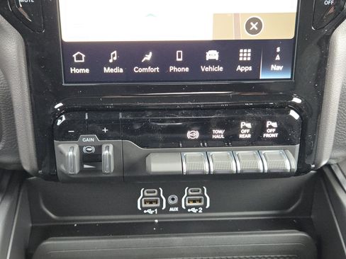 New 2026 RAM 2500 Lone Star AWD/4WD image 17