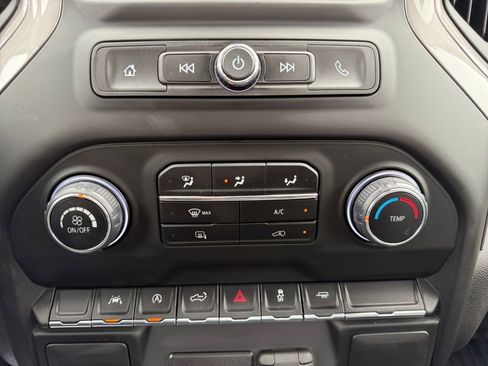 Used 2025 Chevrolet Silverado 1500 W/T RWD image 16
