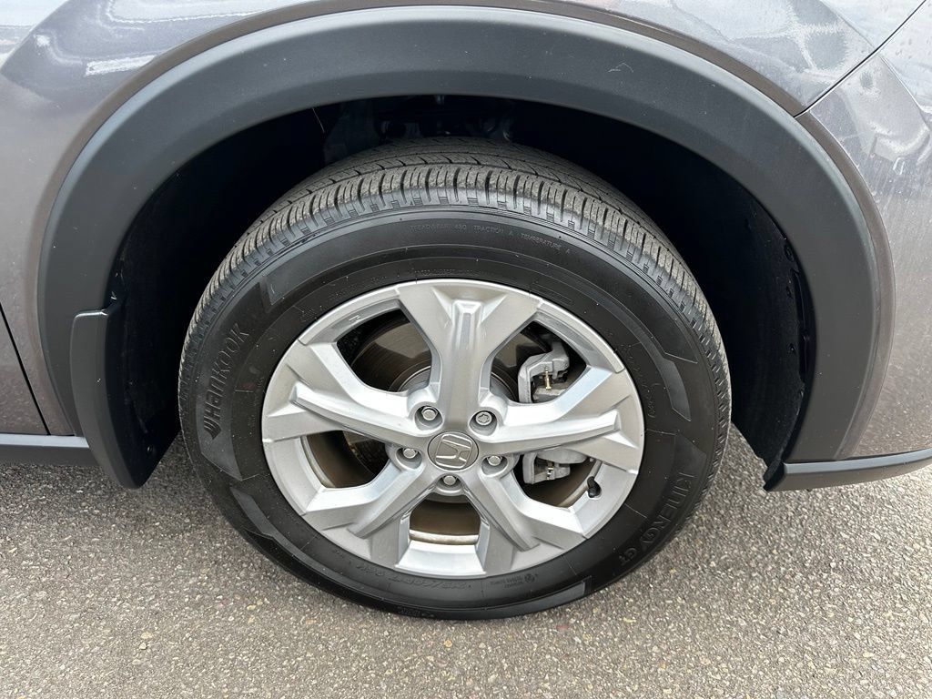 Used 2024 Honda HR-V LX image 13