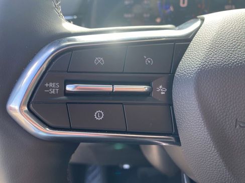 Used 2026 Chevrolet Suburban Z71 w/ Comfort Package image 19