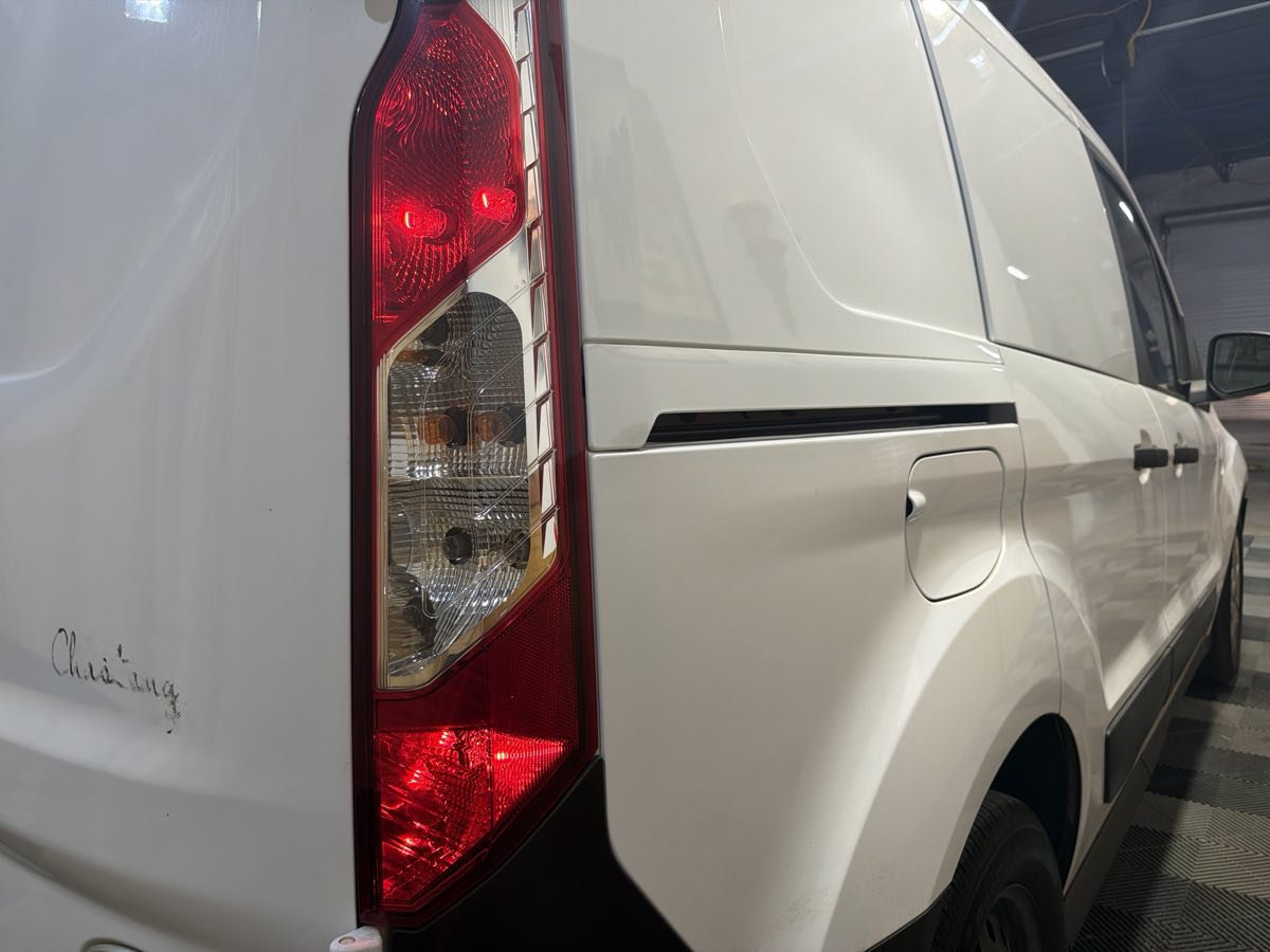 Used 2019 Ford Transit Connect XL FWD image 10