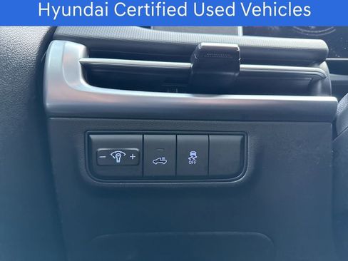 Certified 2025 Hyundai Santa Cruz SE image 31