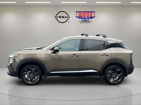 New 2026 Nissan Kicks SR w/ Cold Weather Package AWD/4WD image 6