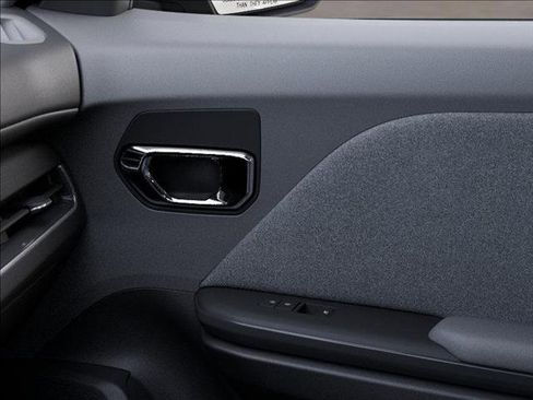 New 2025 Kia K4 LXS image 25