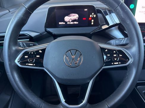 Certified 2023 Volkswagen ID.4 Pro RWD image 23