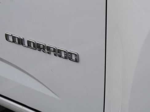 Used 2018 Chevrolet Colorado W/T image 30