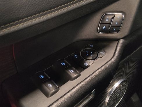 Used 2018 Ford Expedition Limited w/ Equipment Group 302A image 27