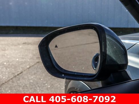 Used 2023 Nissan Rogue SL AWD/4WD image 42