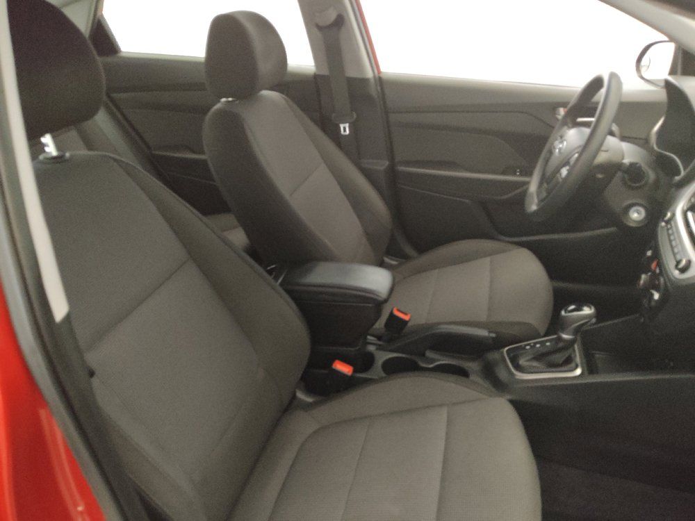 Used 2018 Hyundai Accent SE FWD image 21